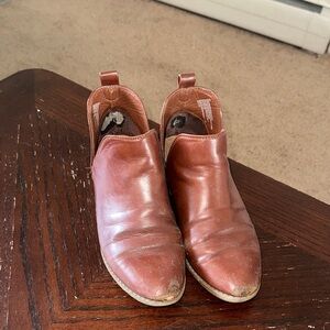 Women’s Brown Leather Slip-On Shoes